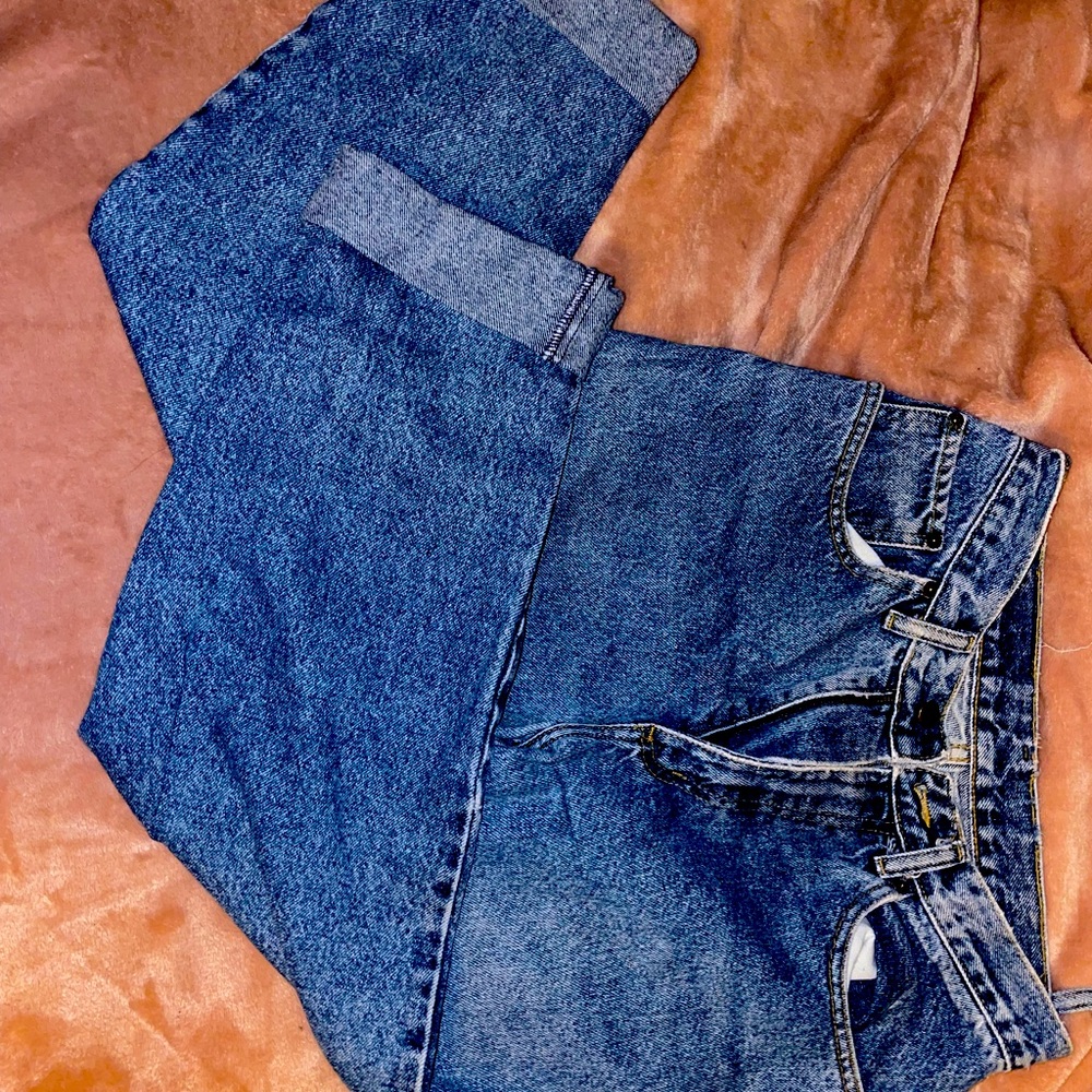 Vintage mom jeans!